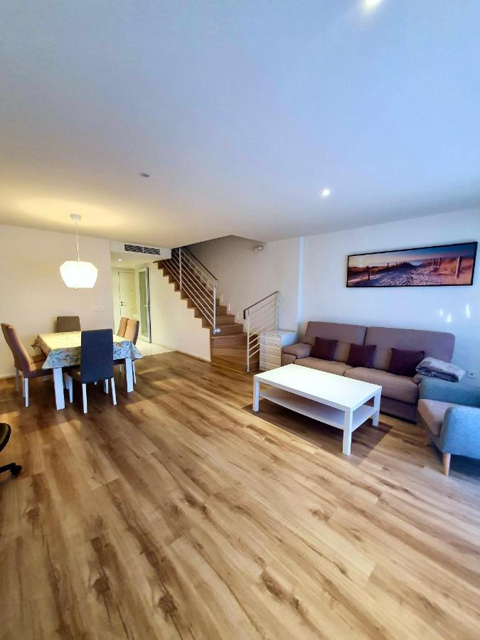 Вилла Adosado Sierra Cortina Finestrat-Benidorm Экстерьер фото
