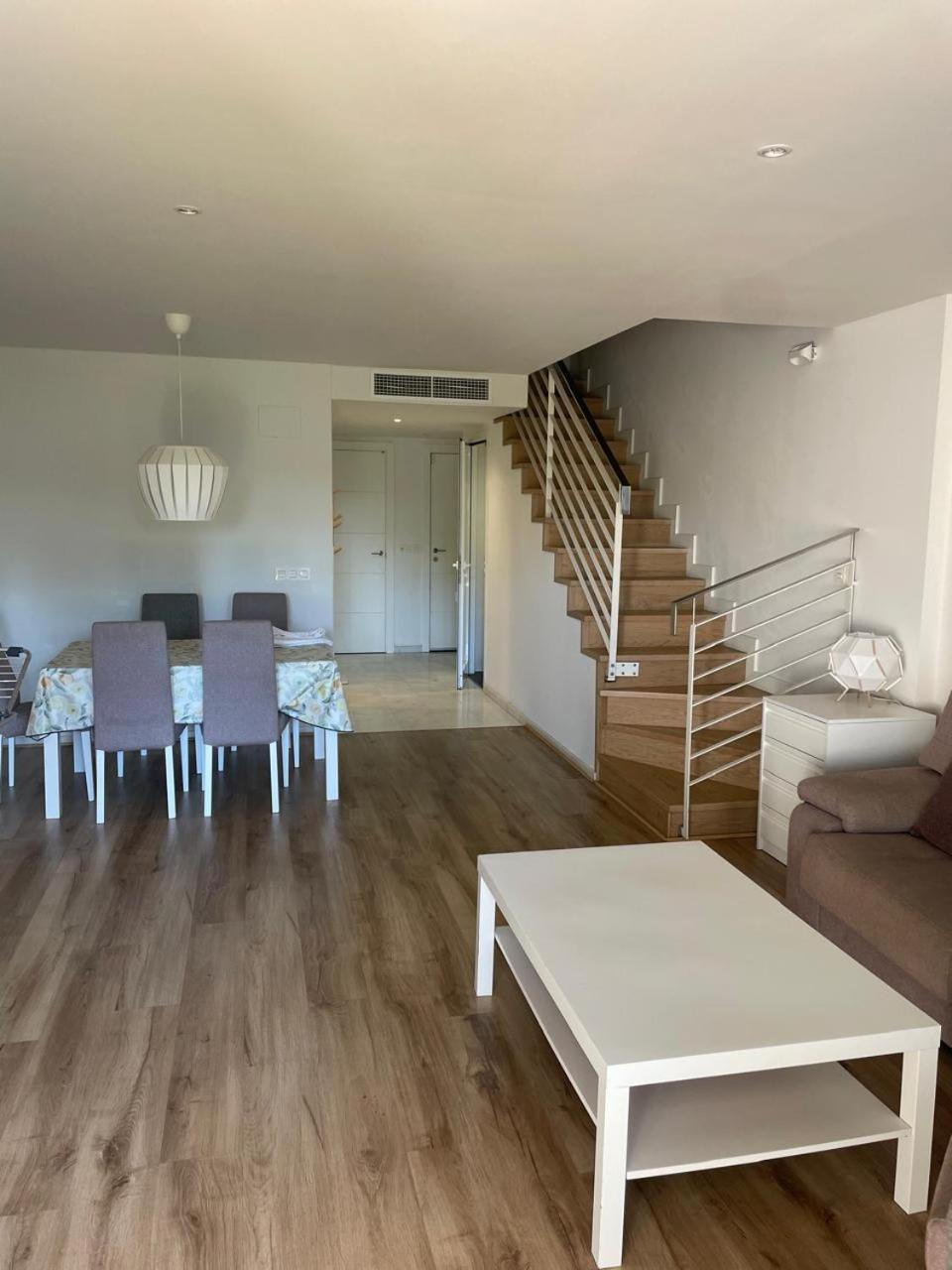 Вилла Adosado Sierra Cortina Finestrat-Benidorm Экстерьер фото